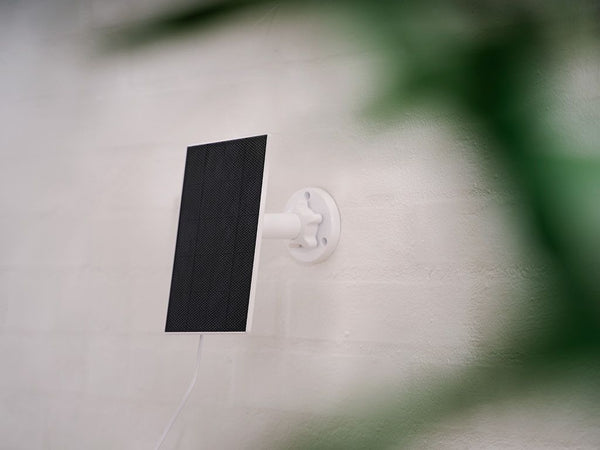 PANNEAU SOLAIRE POUR CAMÉRA DE SURVEILLANCE NEXSMART™ ALIMENTÉE PAR BATTERIE